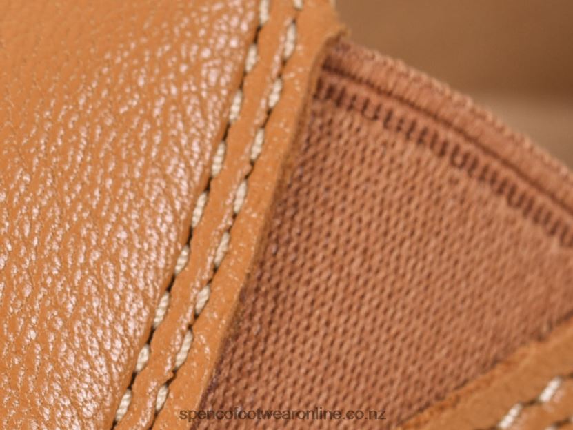 Spenco Footwear Men's Siesta Leather Slip-On 426V8T877 Black