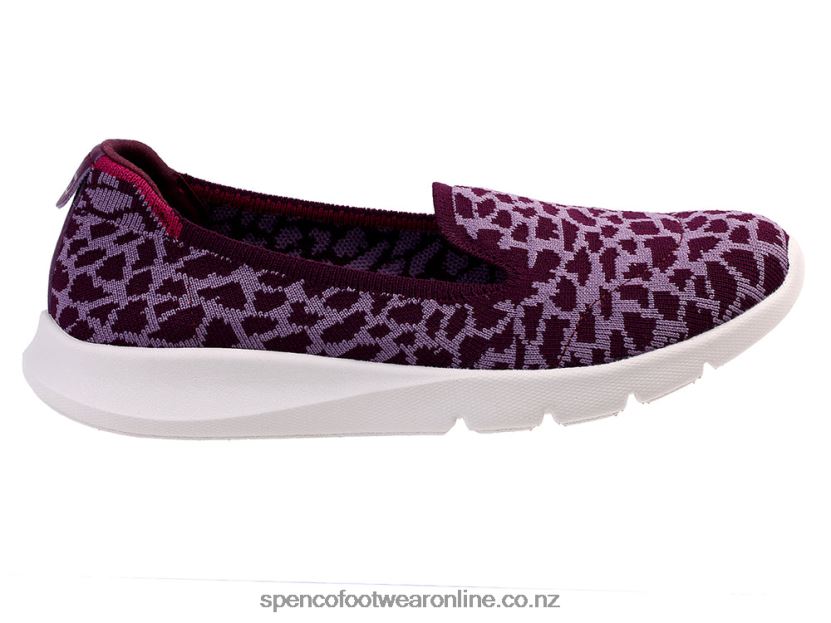 Women Spenco Footwear Epic Stretch Giraffe Seasonal 426V8T503 Grape Wine